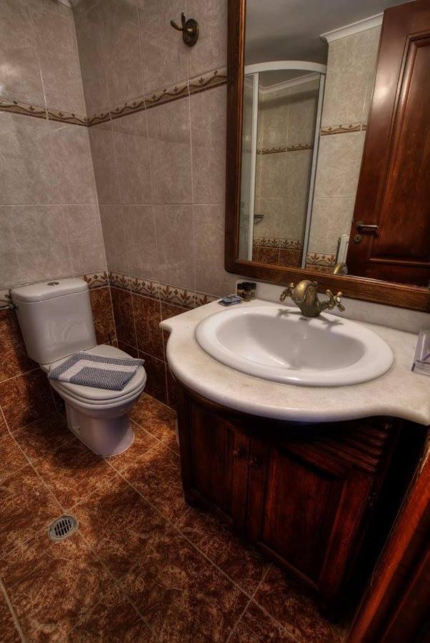 HOTEL ISAREIKO SPITI Aγια Θεωδορα Isaris Buitenkant foto