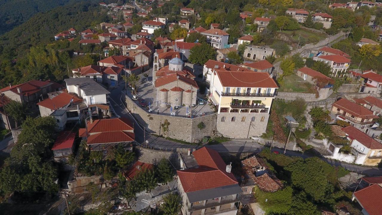 HOTEL ISAREIKO SPITI Aγια Θεωδορα Isaris Buitenkant foto